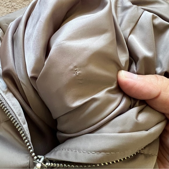 Abercrombie & Fitch Ultra Collection Puffer‎ Jacket Women's Size XL - Picture 3 of 10